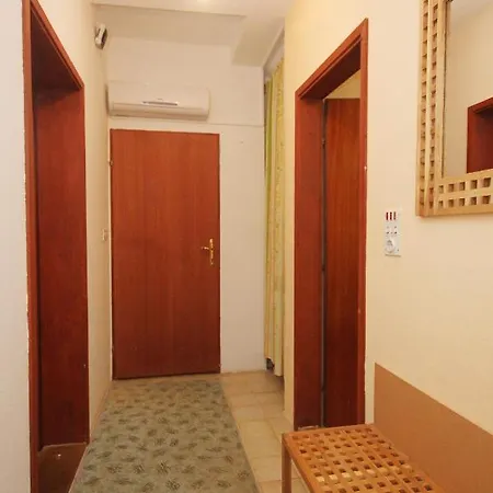 With Parking Space Orebic, Peljesac - 10193 Apartman *