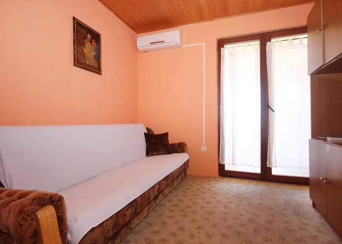 With Parking Space Orebic, Peljesac - 10193 אורביץ