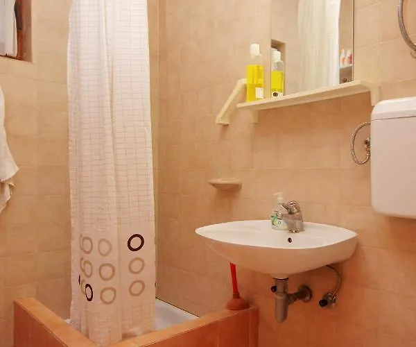 With Parking Space Orebic, Peljesac - 10193 * אורביץ