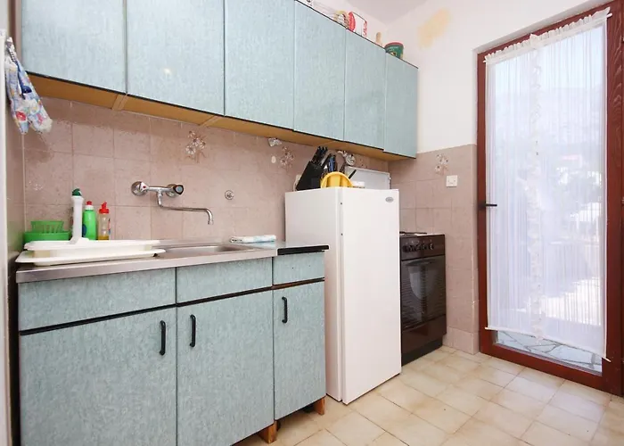 With Parking Space Orebic, Peljesac - 10193 דירה אורביץ