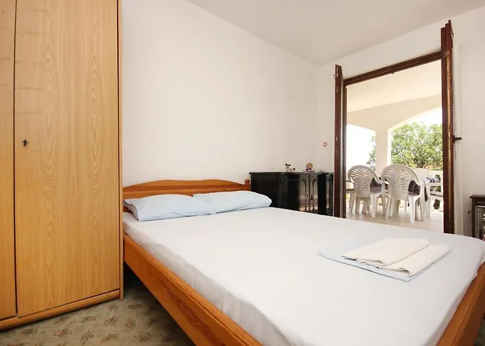 With Parking Space Orebic, Peljesac - 10193